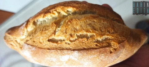 Molfetta e il suo tradizionale panino del Venerd� santo: � il secolare "pizzarello"